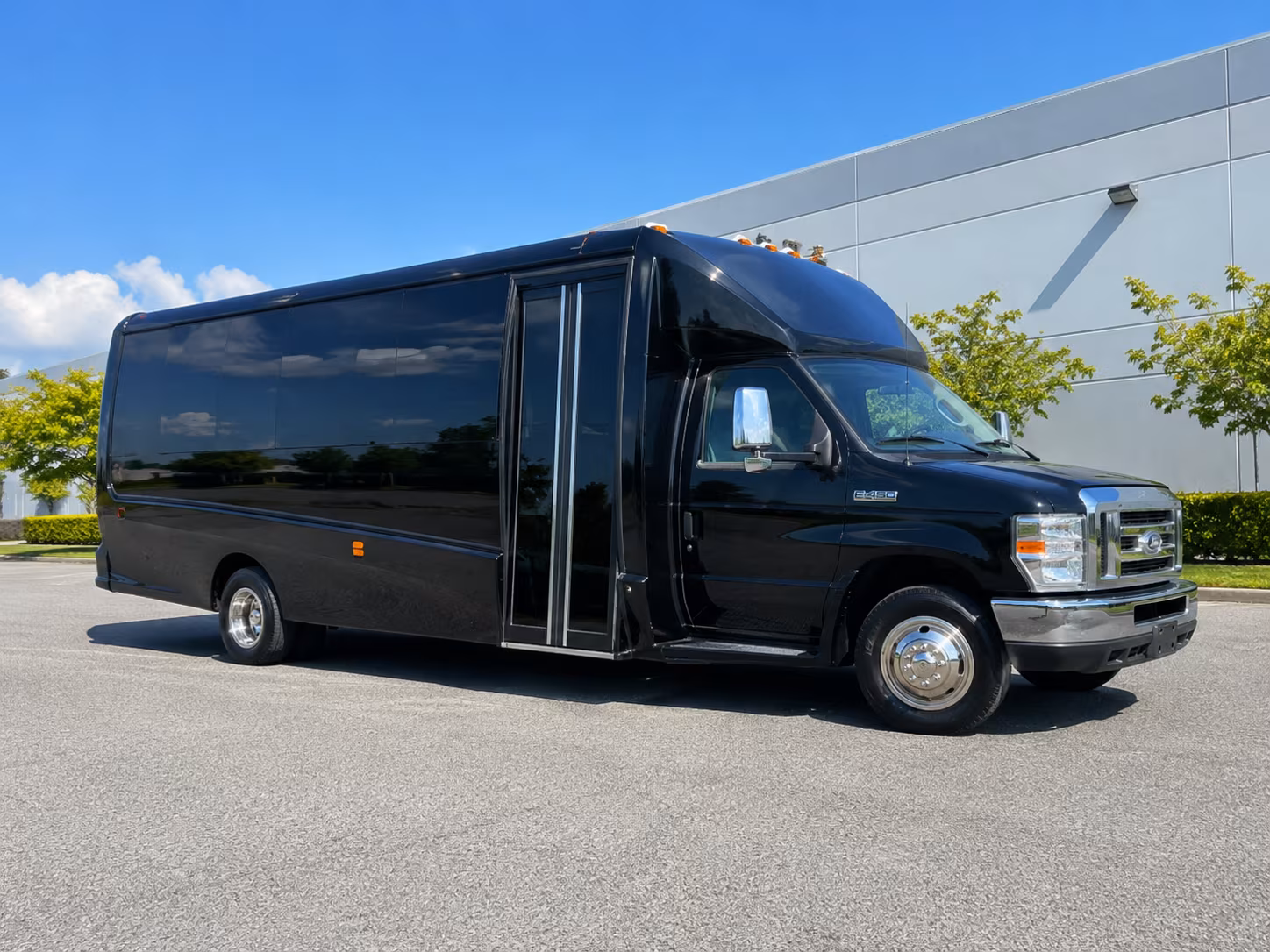 Carson Birthday, Sweet 16, & Quinceañera Party Bus Rentals