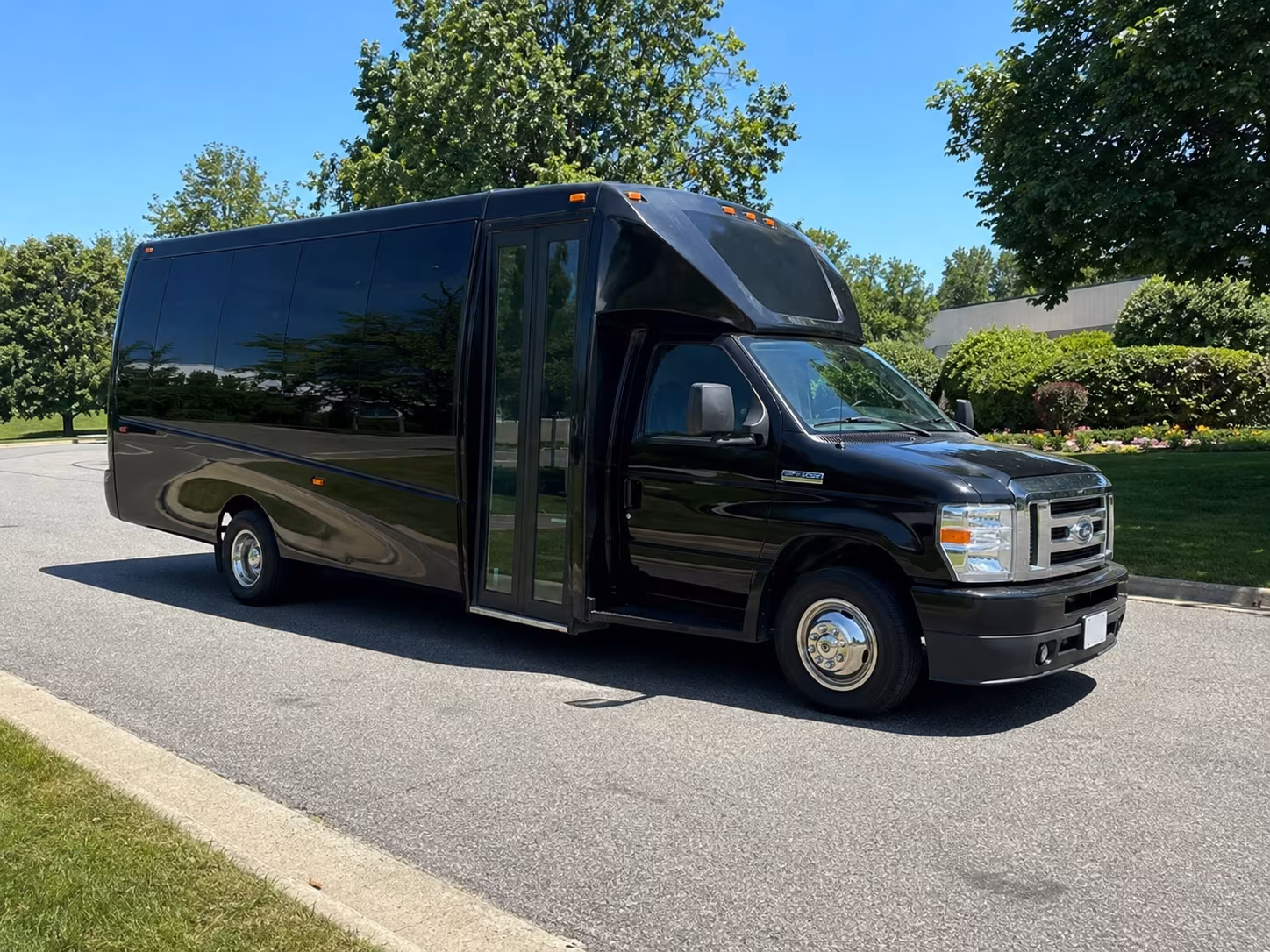 Long Beach Bachelor & Bachelorette Transportation onboard seating