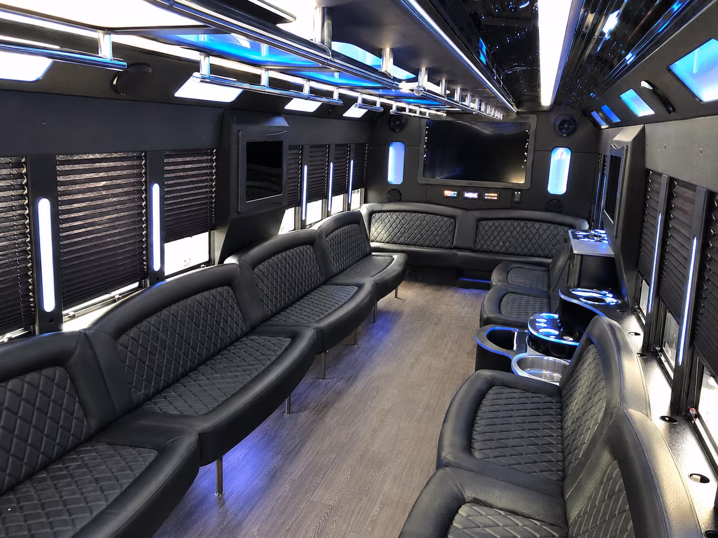 Long Beach Birthday, Sweet 16, & Quinceañera Transportation party bus exterior