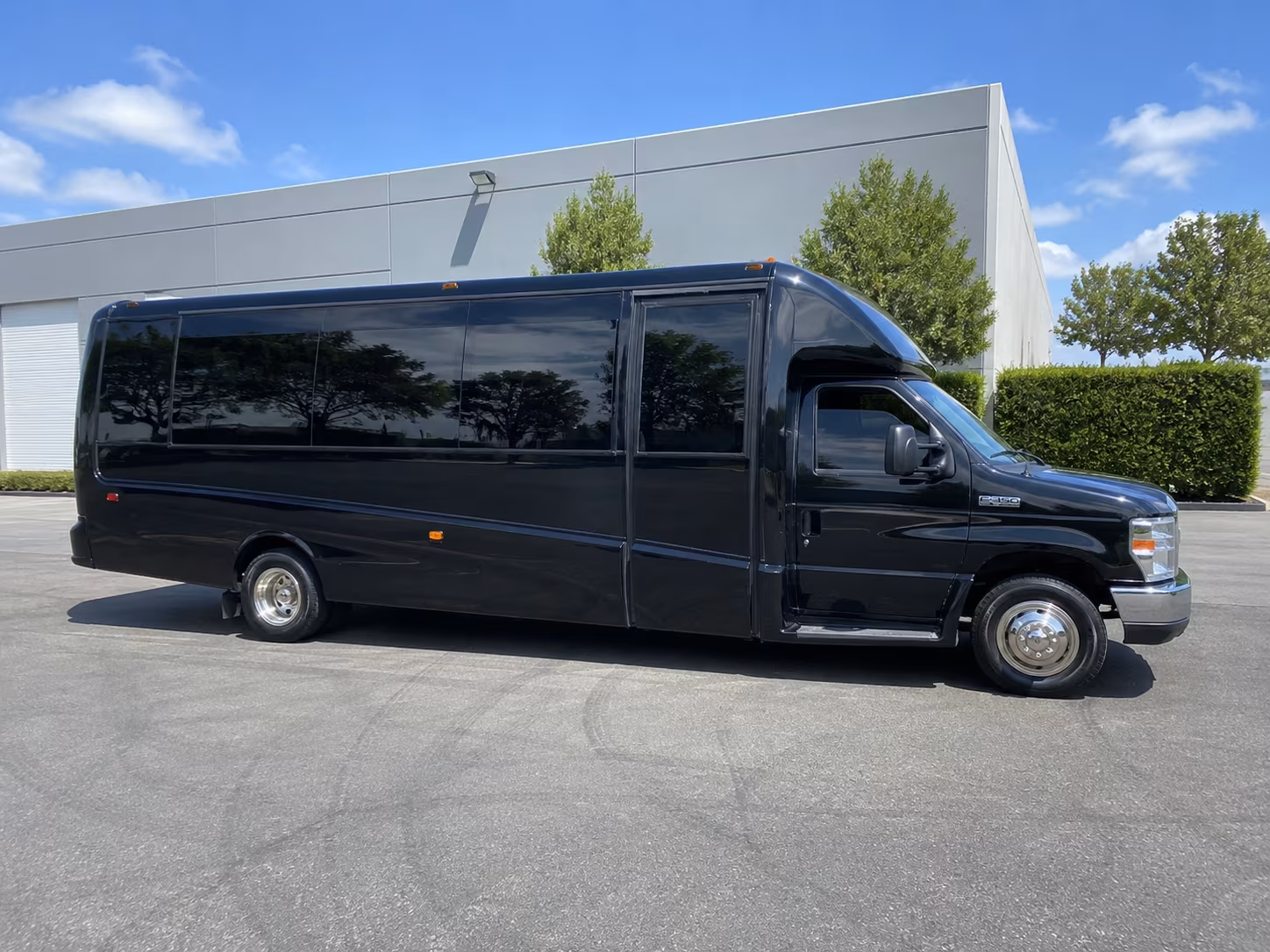 Long Beach Birthday, Sweet 16, & Quinceañera Transportation party bus exterior