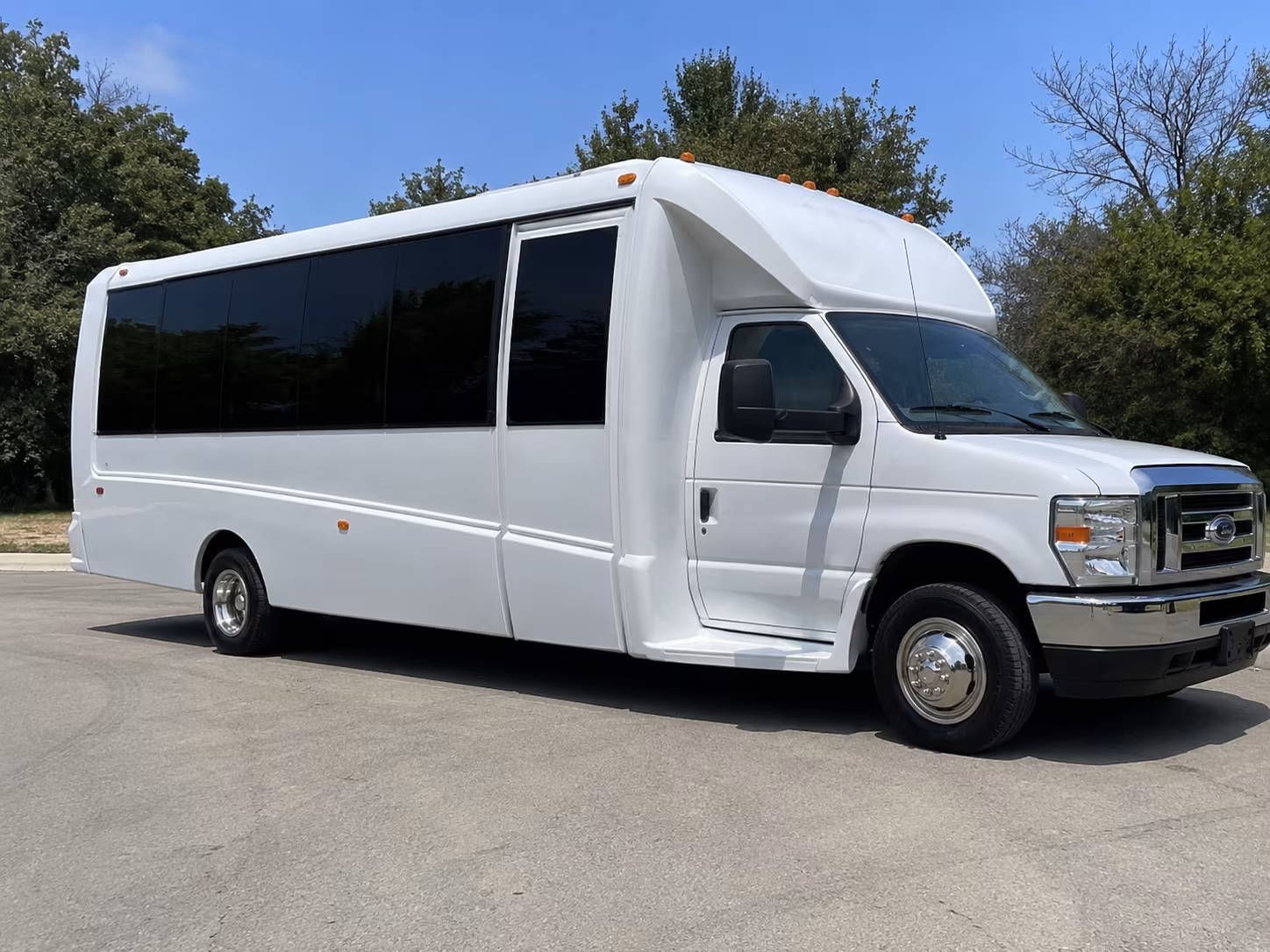 Long Beach Prom & Homecoming Transportation pickup coordination