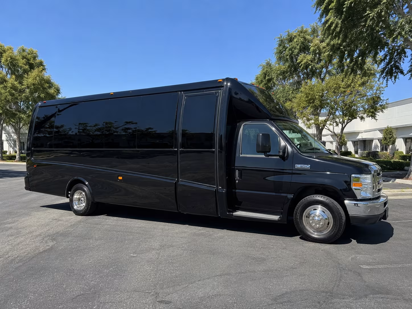 Long Beach Sporting Event Transportation