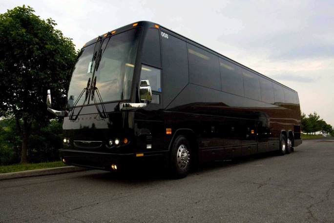 Long Beach 50 Passenger Charter Bus